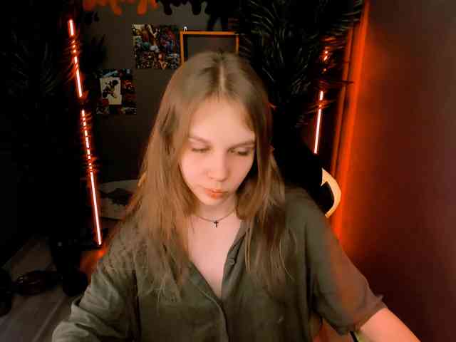 SelenHellsWeet webcam