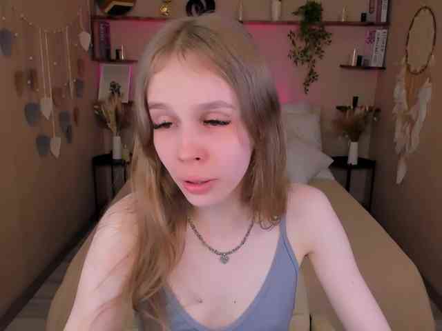 SelenHellsWeet webcam