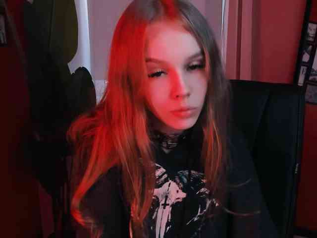 SelenHellsWeet webcam