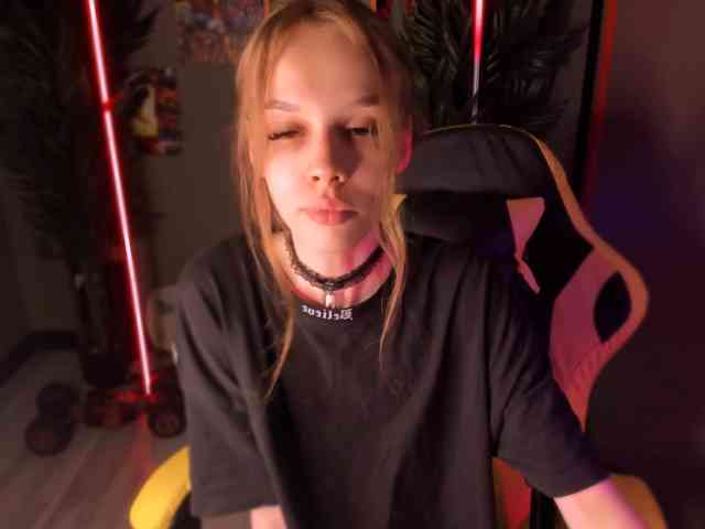 SelenHellsWeet webcam