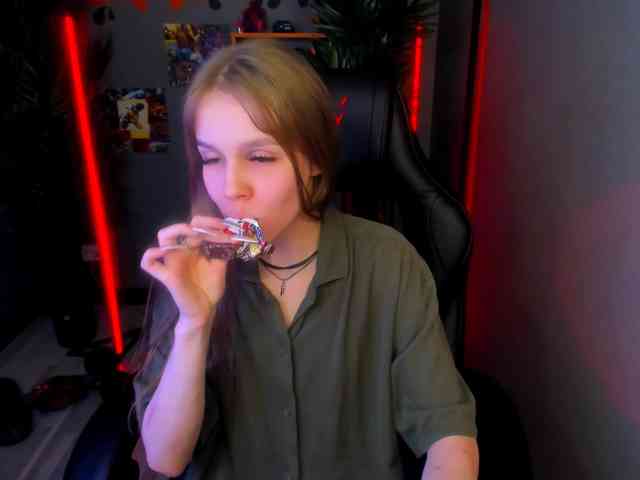 SelenHellsWeet webcam