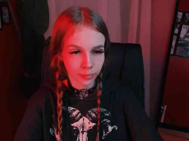 SelenHellsWeet webcam