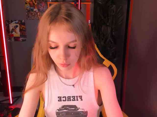 SelenHellsWeet webcam