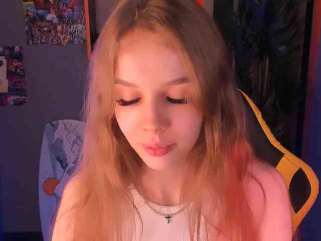 SelenHellsWeet webcam