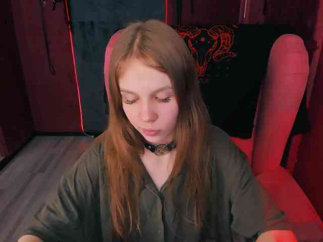SelenHellsWeet webcam