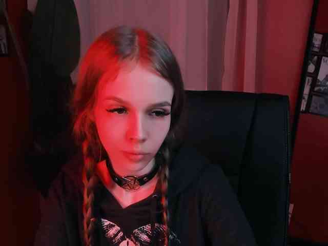SelenHellsWeet webcam