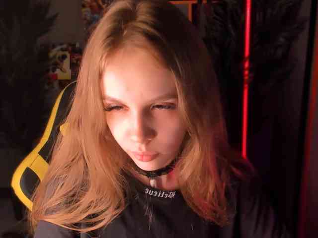 SelenHellsWeet webcam