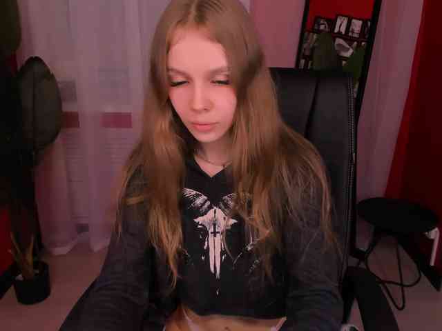 SelenHellsWeet webcam