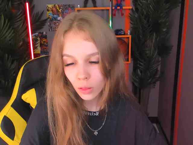SelenHellsWeet webcam