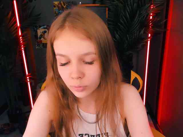 SelenHellsWeet webcam