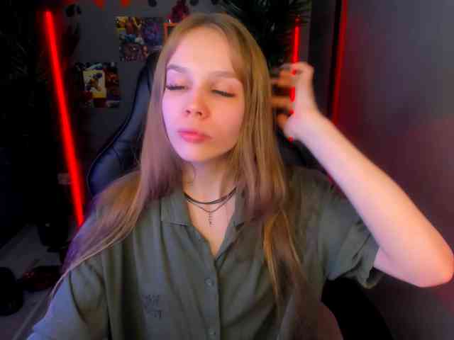 SelenHellsWeet webcam