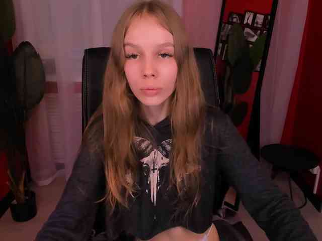 SelenHellsWeet webcam