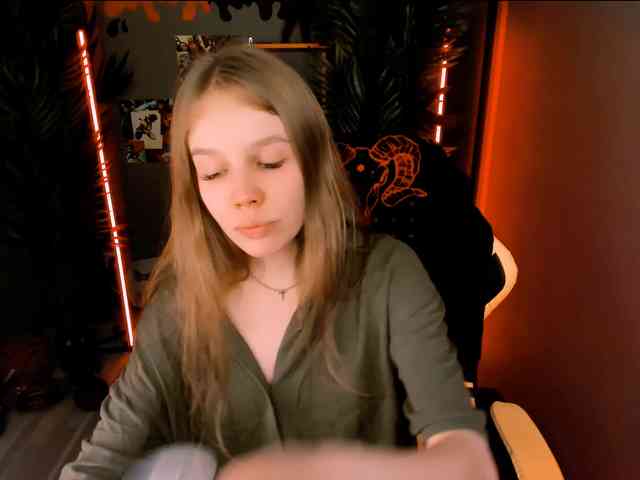 SelenHellsWeet webcam