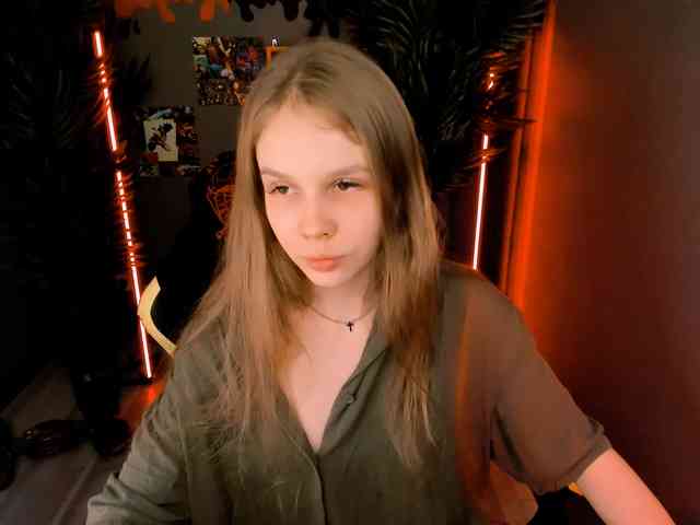 SelenHellsWeet webcam