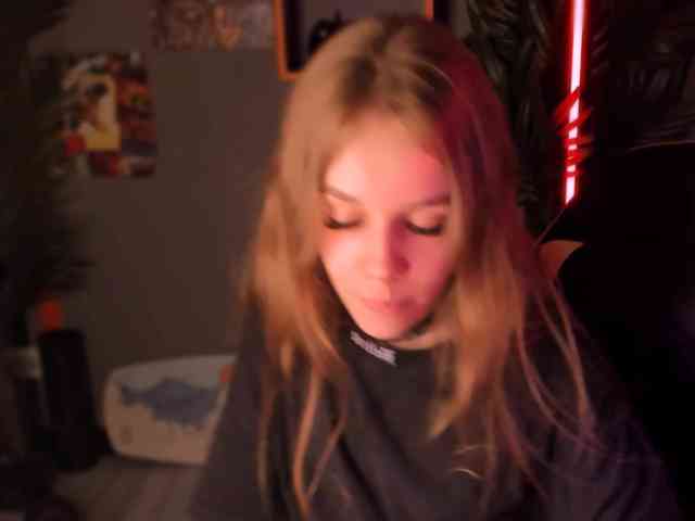 SelenHellsWeet webcam