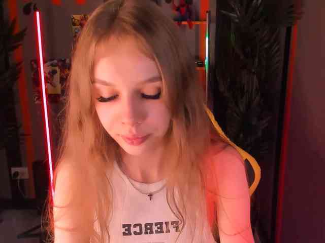 SelenHellsWeet webcam