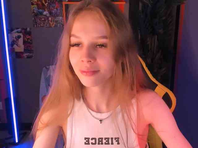 SelenHellsWeet webcam
