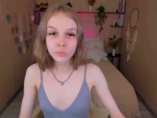 SelenHellsWeet webcam
