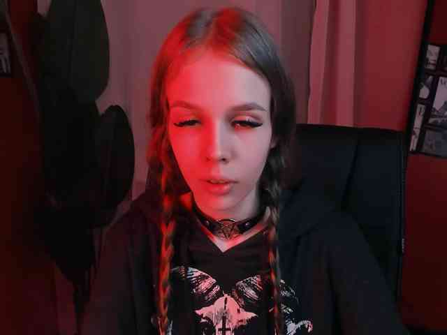 SelenHellsWeet webcam