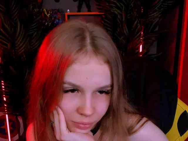 SelenHellsWeet webcam