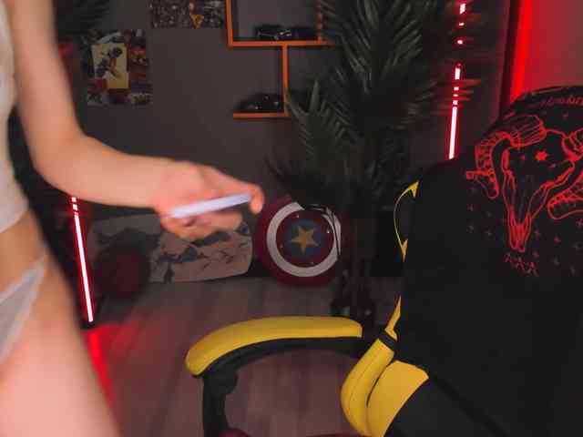 SelenHellsWeet webcam