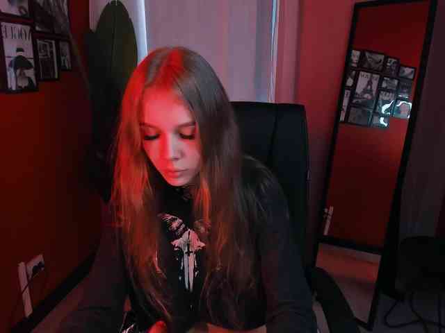 SelenHellsWeet webcam