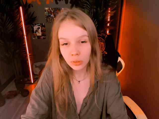 SelenHellsWeet webcam
