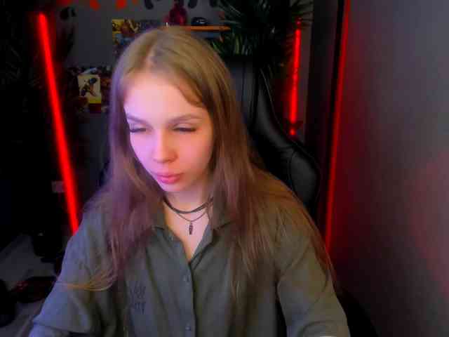 SelenHellsWeet webcam