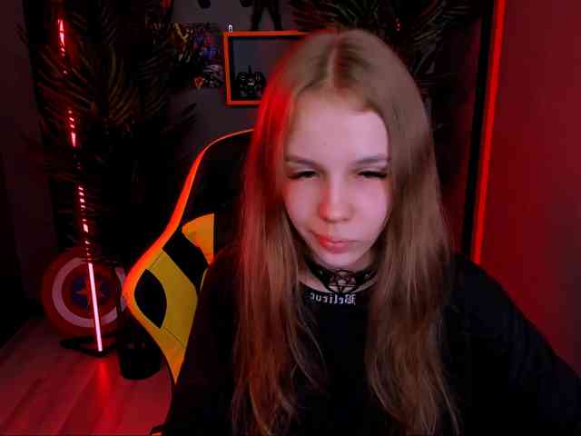 SelenHellsWeet webcam