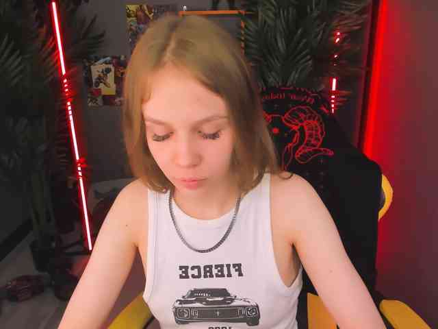 SelenHellsWeet webcam
