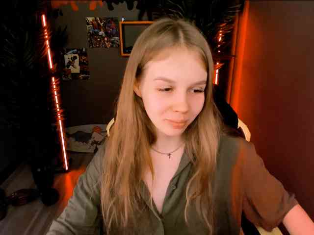 SelenHellsWeet webcam