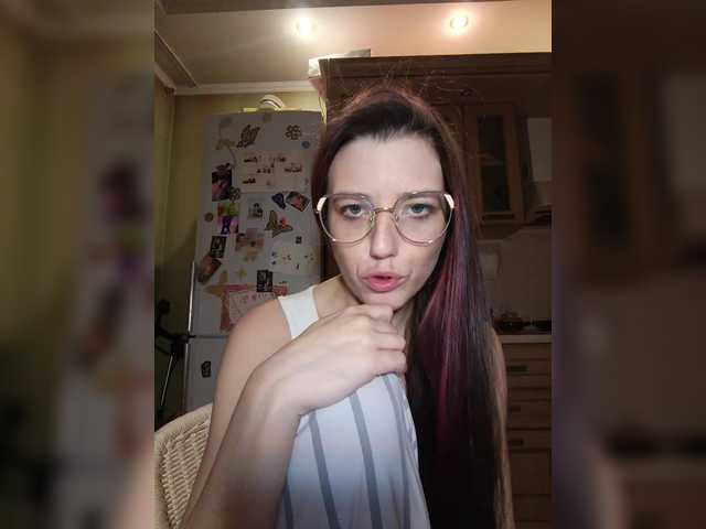 Ymmixxx's BongaCams show and profile