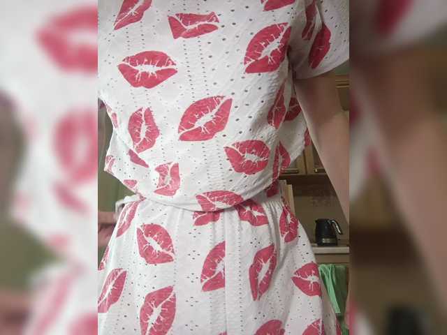 Ymmixxx's BongaCams show and profile