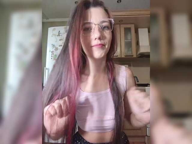 Admire Ymmixxx, she wants to masturbate for you Ymmixxx from BongaCams