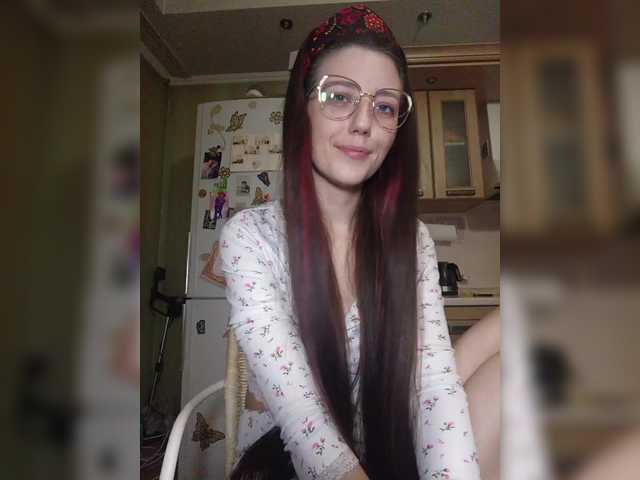 Ymmixxx's BongaCams show and profile