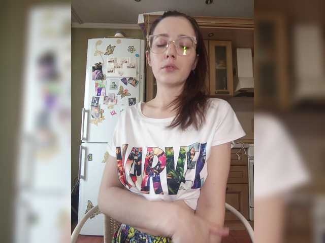 Ymmixxx's BongaCams show and profile