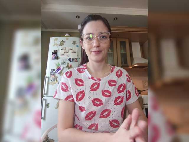 Ymmixxx's BongaCams show and profile