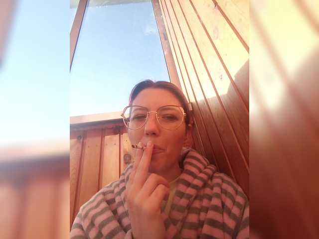 Ymmixxx's BongaCams show and profile