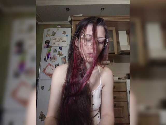 Ymmixxx's BongaCams show and profile