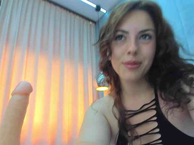 Lucy-Day webcam