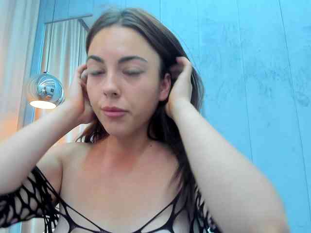 Lucy-Day webcam