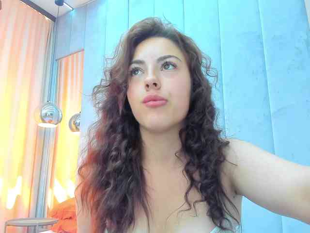 Lucy-Day webcam