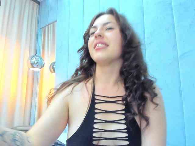 Lucy-Day webcam