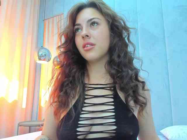 Lucy-Day webcam