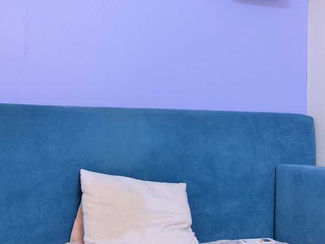 moon-cake's BongaCams show and profile