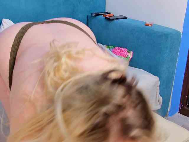moon-cake webcam