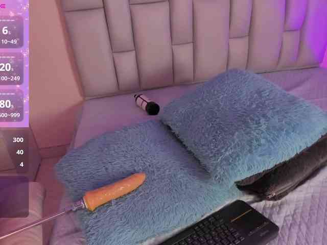 DaphneFoxx webcam