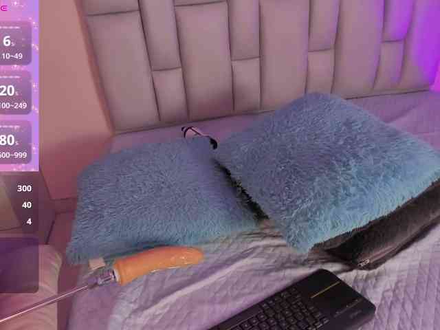 DaphneFoxx webcam