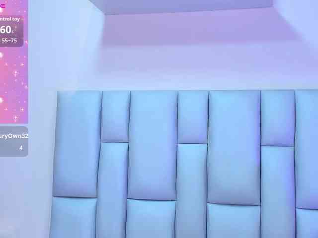 DaphneFoxx Live Webcam on BongaCams
