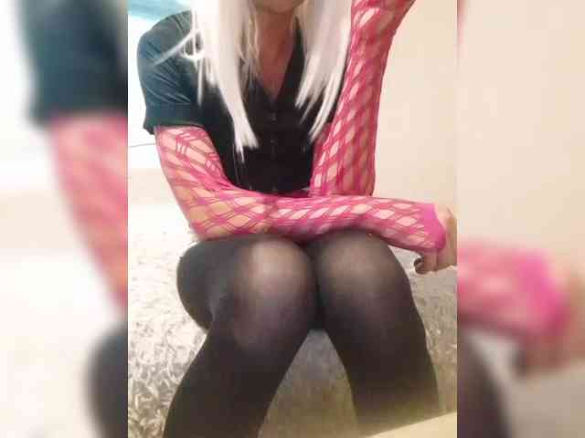 Sexyshemale38-1
